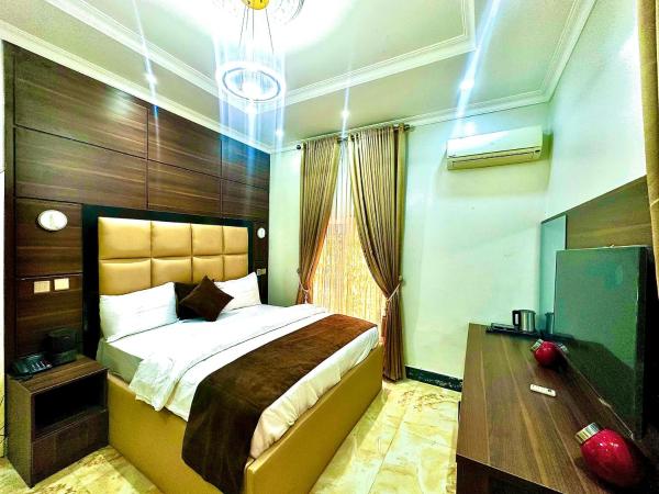 kamzigi luxury, Buchen Sie  Hotels in Federal Capital Territory mit Pool, Schwimmbad