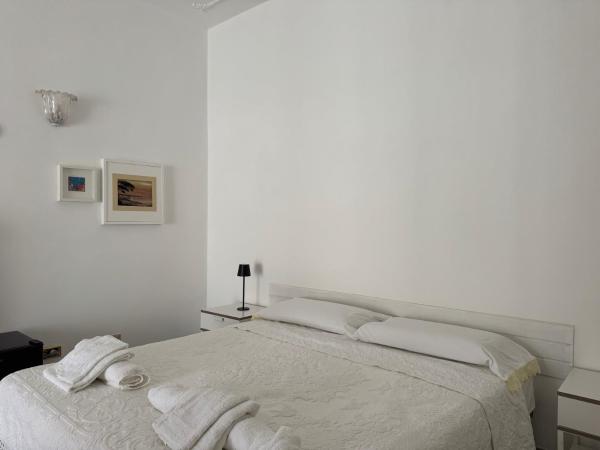 B&B Soldano, Buchen Sie  Foresta Umbra Hotels mit Frühstück, Frühstück