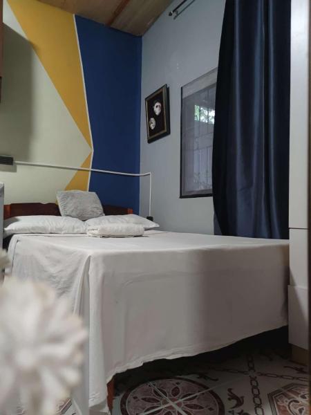 Transient Siete Barcelone B&B Guesthouse-Studio Type-Patul, Prenota  Plaridel Filippine