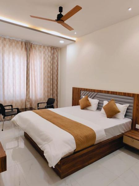 Hotel Signature, Prenota  Begūn Rajasthan