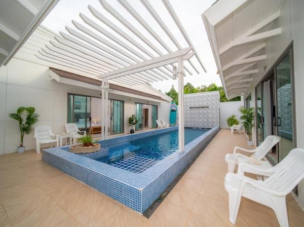 3Elegant 4BR Villa with Pool, Réserver  Ban Bang La Province de Phuket