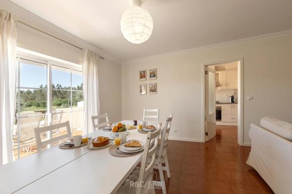 Serene Villa - Perfect family retreat near Nazaré, Book  Mouchinha Centro