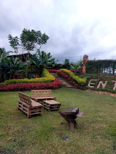 Entre Colinas Lodge, Reserva ahora  El Peñol Antioquia