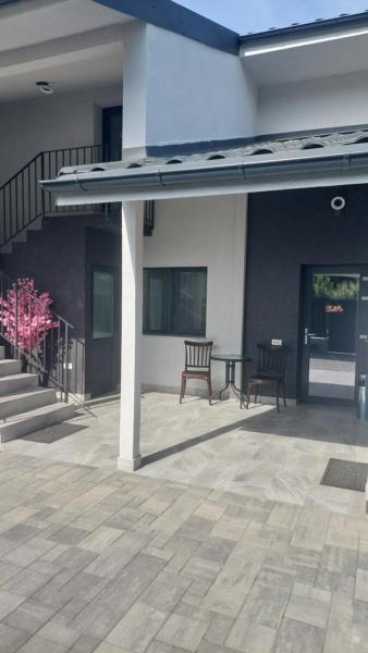 Casa 1 Mai, Reserva ahora  Curtea de Argeş 