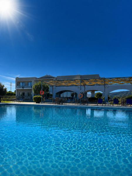 Vians Olympia Resort, Reserva ahora  Hoteles con piscina en Peloponeso, Piscina