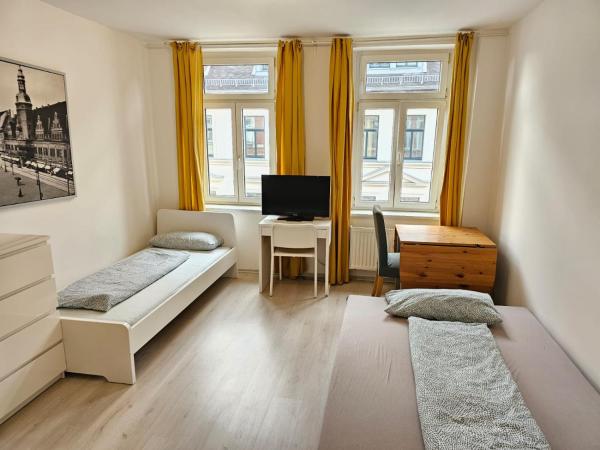 Leipzig Lindenau - Haus mit 3 Ferienwohnungen im Westen, Reserva ahora  Leipzig Sajonia