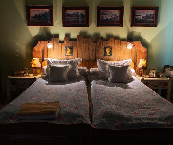 Pokoje hotelowe Starówka, Buchen Sie  Masowien Hotels mit Frühstück, Frühstück