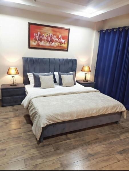 Executive appartment in bahria hieghts 1, Prenota  Hotel con piscina a Islamabad, Piscina