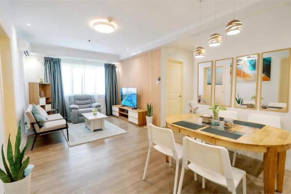 Cozy 2-Bedroom at South of Market SOMA BGC near SM Aura, Market! Market! & Bonifacio High Street, Buchen Sie  Hotels mit Pool in Luzon, Schwimmbad