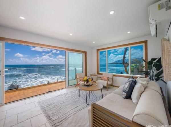 Xanadu Oceanfront Villa, Prenota  Hauula Oahu
