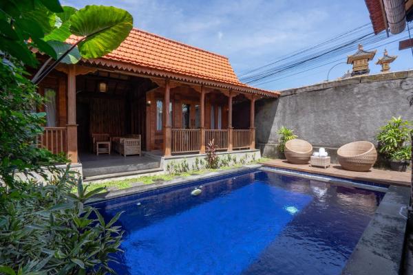 The Lavana Magdalas Joglo Villa, Reserva ahora  Hoteles con piscina en Bali, Piscina