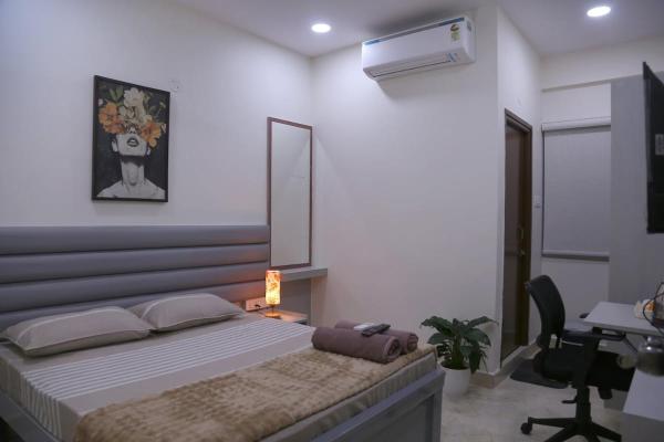 Yendluris- QueenBed Room-13 Kondapur, Gachibowli, Réserver  Lingampalli 