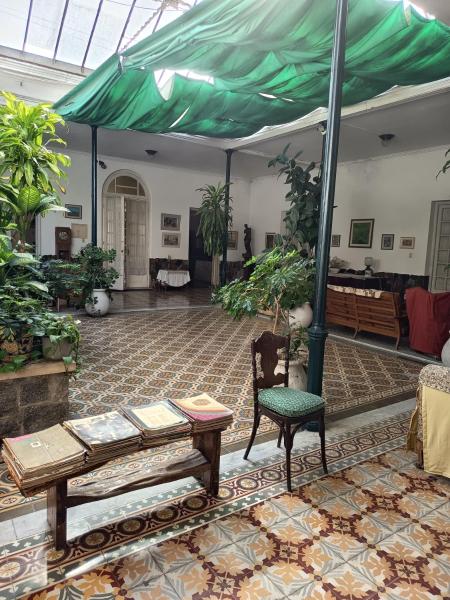 Casa rosa 4, Réserver  Mercedes Soriano