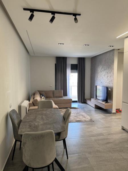 Romeos Apartments, Buchen Sie Ferienwohnung Vlora Qark Vlora
