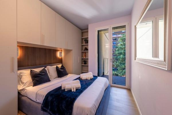 Duomo Design - Bilocale-Wifi-Aircon, Book  Hotels in Milan with Parking, Parking
