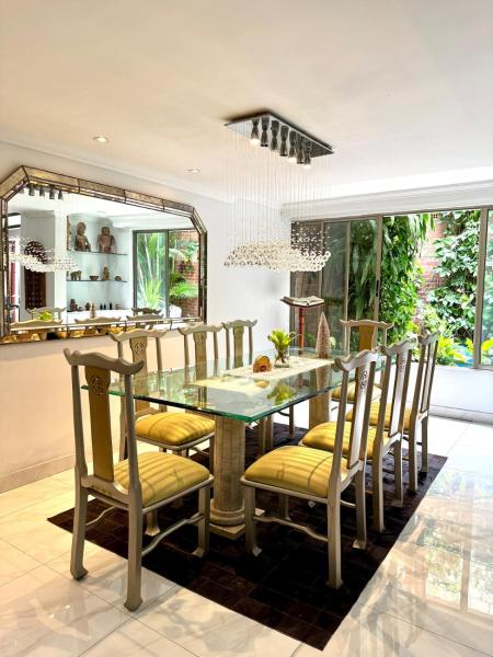 House surrounded by nature, Buchen Sie  Hotels in Cauca mit Parkplatz, Parkplätze
