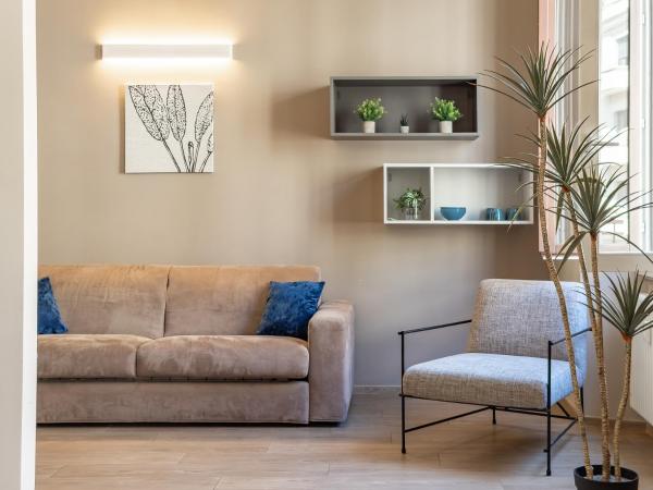 BeCO Centrale Luxury Apt, Book  Milan Lombardy