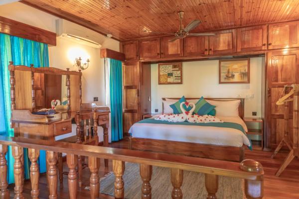Paragon Luxury Villa, Buchen Sie  Hotels in Praslin mit Parkplatz, Parkplätze