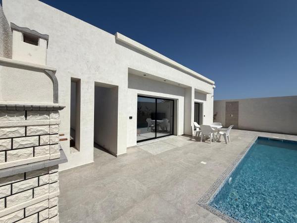 Villa PALMAZUR Djerba sans vis a vis, Reserva ahora  Hoteles en Djerba con aparcamiento, Aparcamiento