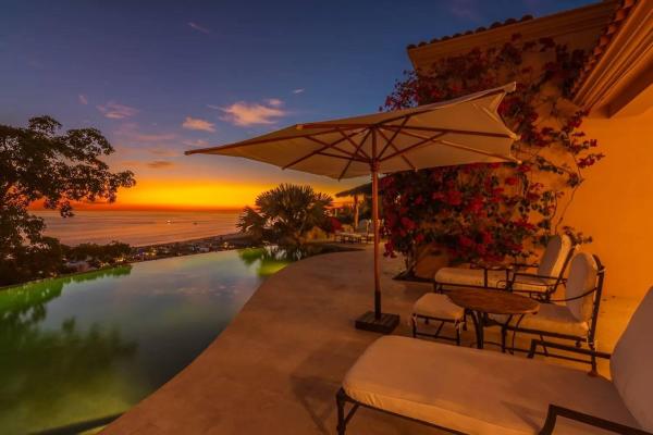 Luxury 6BR Villa Casa Luca By The Agency Baja, Prenota  Hotel con piscina a Baja California Sur, Piscina