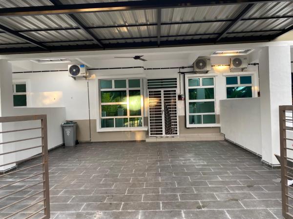 Roza Homestay, Reserva ahora  Kampong Parit Gantong Malaca