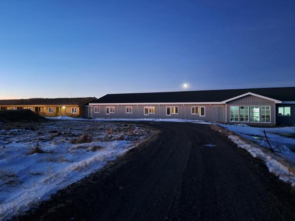 Guesthouse Hof, Prenota Affittacamere Hotel a Snæfellsnes con piscina, Piscina