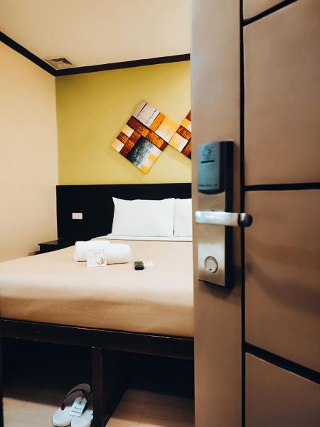 Huanying Hotel