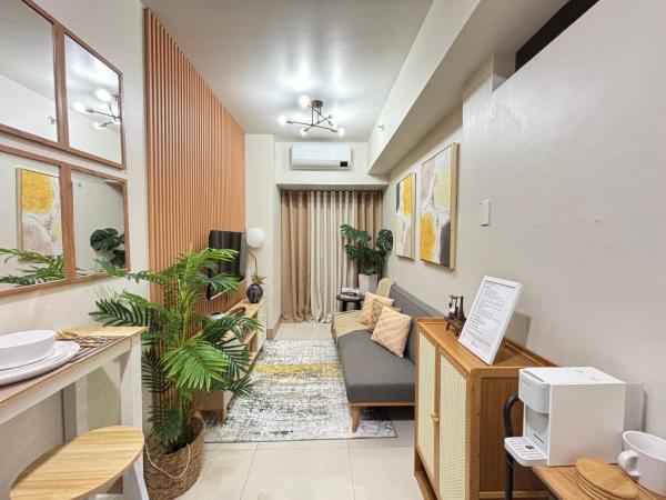Condo unit in Pasay City near Mall of Asia MOA, Prenota  Hotel a Luzon con parcheggio, Parcheggio