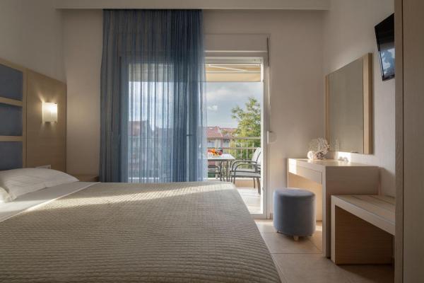 Luxury Living Annio, Prenota  Nikiti 