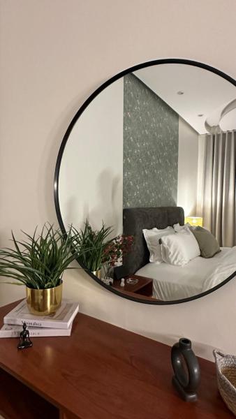 1 Bedroom Apartment North Riyadh Almalqa, Buchen Sie Ferienwohnung Hotels in Provinz Riad mit Parkplatz, Parkplätze