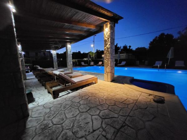Ilaira Beach Apartments, Prenota Appartamento Chrani Messinia