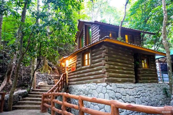 Vacation House in Baguio, Prenota  Tuba Luzon