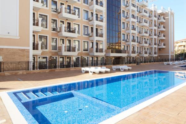 Sveti Vlas Balkon mit Meerblick, Prenota  Hotel a Distretto di Burgas con piscina, Piscina