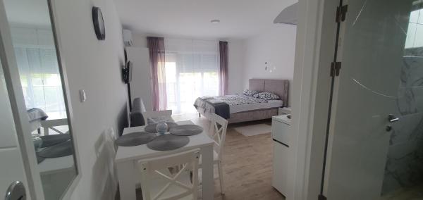 Apartman Živković, Buchen Sie  Hotels in Zentralserbien mit Parkplatz, Parkplätze