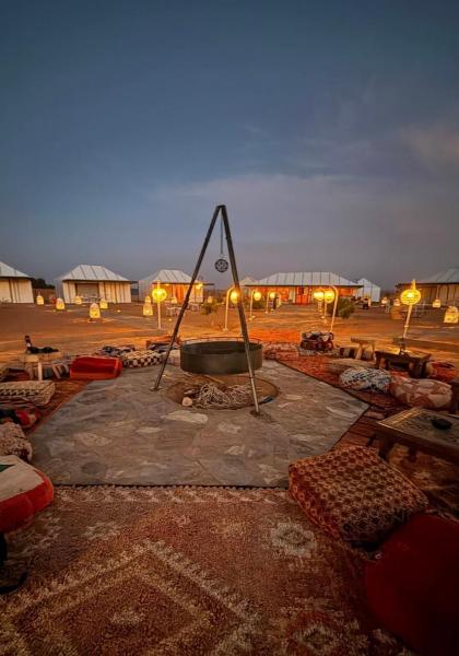 Merzouga Camping Trek, Prenota  Merzouga Al-Rashidiyya