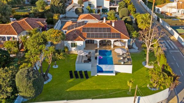 Villa El Olivar Marbella, Prenota  Marbella Costa del Sol