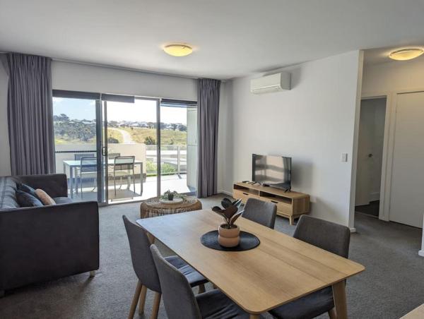 Serenity at Stromlo 2bd 1br at Wright, Buchen Sie  Weston Creek New South Wales