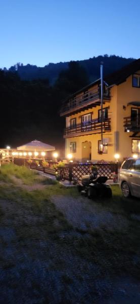 PENSIUNEA Mari Haus