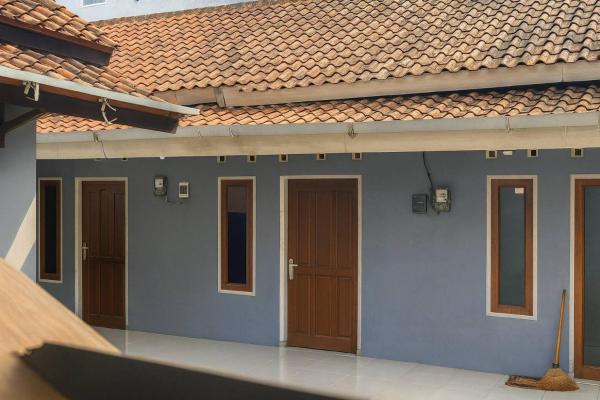 Reza Kost, Prenota  Karanganyar Central Java