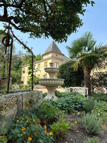Chateau La Croix De Millorit, Réserver  La Reuille Aquitaine