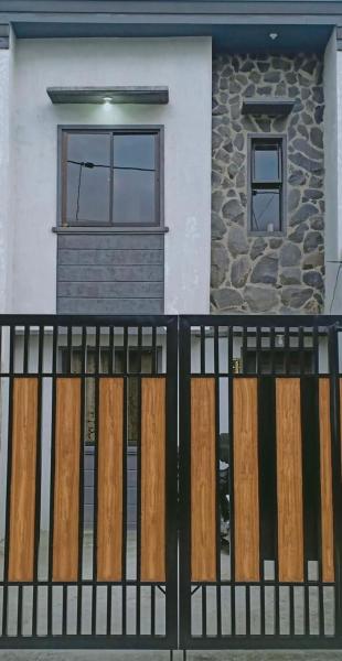 1BR Townhouse + Netflix, Prenota  Hotel a Marilao con parcheggio, Parcheggio