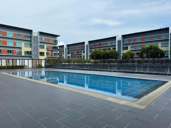 Nilam 3 Cozy Homestay Cyber City 3BR Near KKIA 10 minutes KK Centre wifi 30mps astro channel, Reserva ahora  Kapayan Sabah
