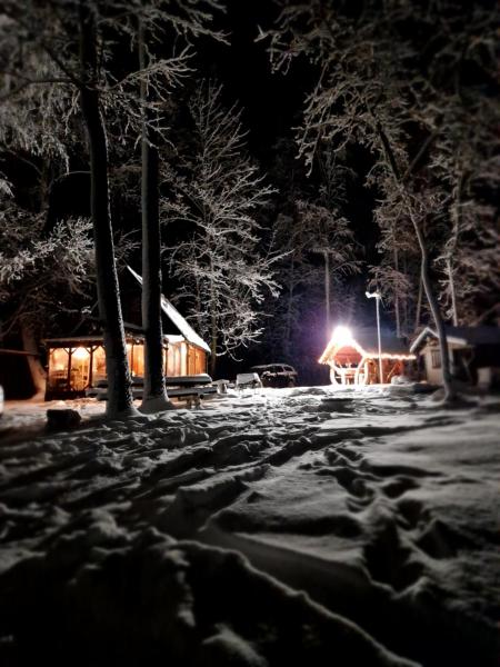 Mini saunahouse, Reserva ahora Casa o chalet Hoteles en Letgalia con aparcamiento, Aparcamiento