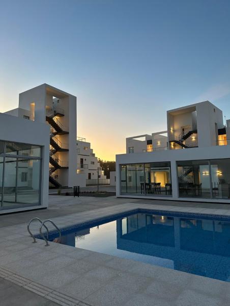 Luminoso depto en Puerto Madryn, Reserva ahora  Hoteles con piscina en Patagonia, Piscina