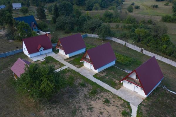 Holiday Mokro, Prenota  Mokro Savnik County