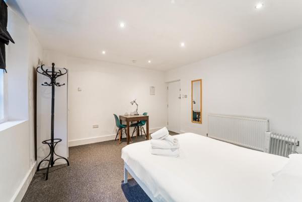 Georgian Shared House No2 - By Clifton Short Lets, Buchen Sie Hotel Hotels in Bristol mit Parkplatz, Parkplätze