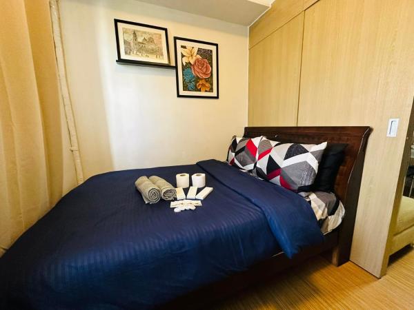 1 Bedroom with balcony Near Airport Bgc Taguig City, Buchen Sie  Hotels mit Pool in Luzon, Schwimmbad