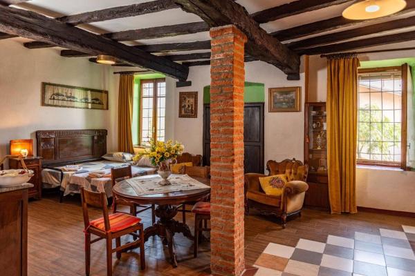 Cavalieri, Buchen Sie  Masserano Piemont