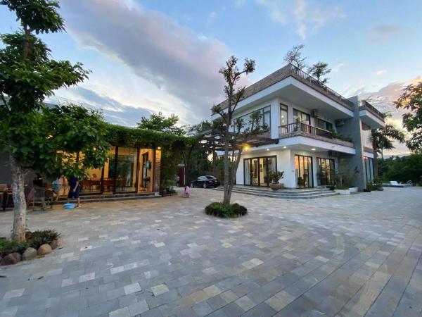 Tản Đà Lake View Ba Vì - Venue Travel, Prenota  Hotel a Ha Noi Municipality con piscina, Piscina
