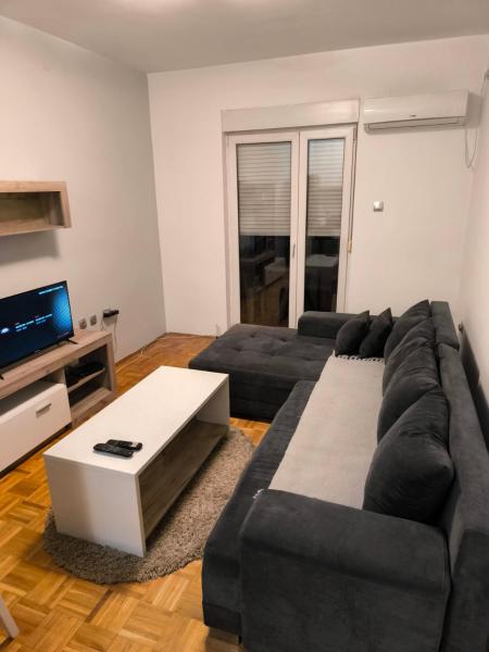 Oaza mira + free parking, Buchen Sie  Novi Sad Vojvodina